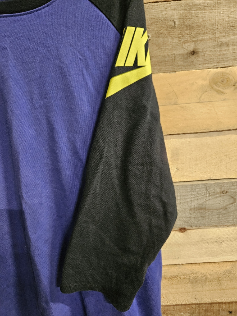 Nike Sportswear Futura Raglan Shirt Mens Large 3/4 Sleeve Tee Heavyweight Purple - Picture 7 of 8